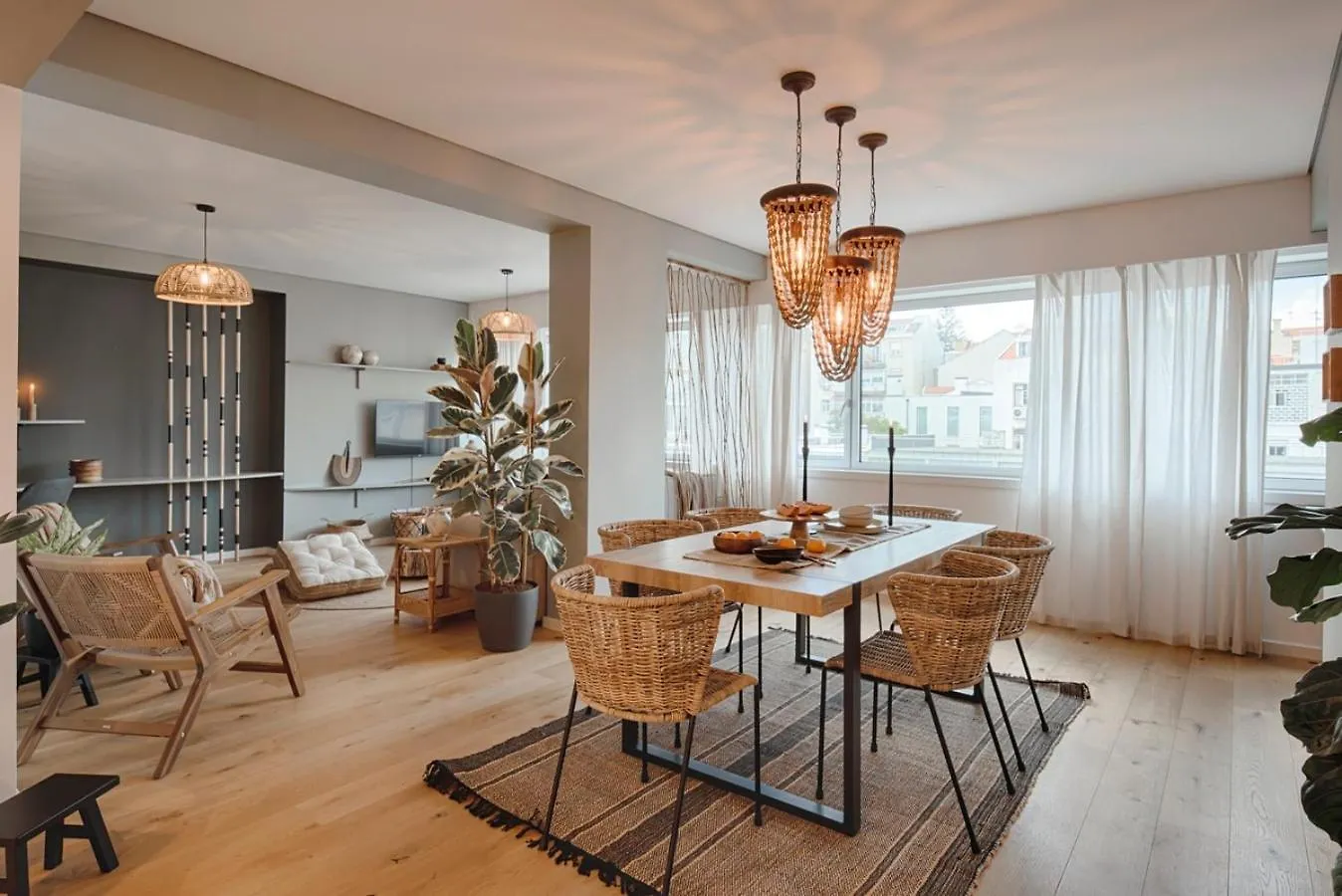 Efe - 3 Bedrooms In Lapa Lisbon